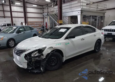 2015 Nissan Altima 2.5 S из США, поврежденный, VIN 1N4AL3AP5FN327973